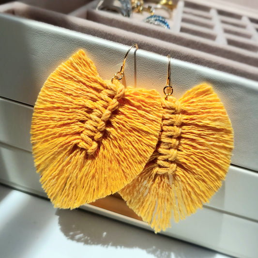 Midi macrame leaf earrings